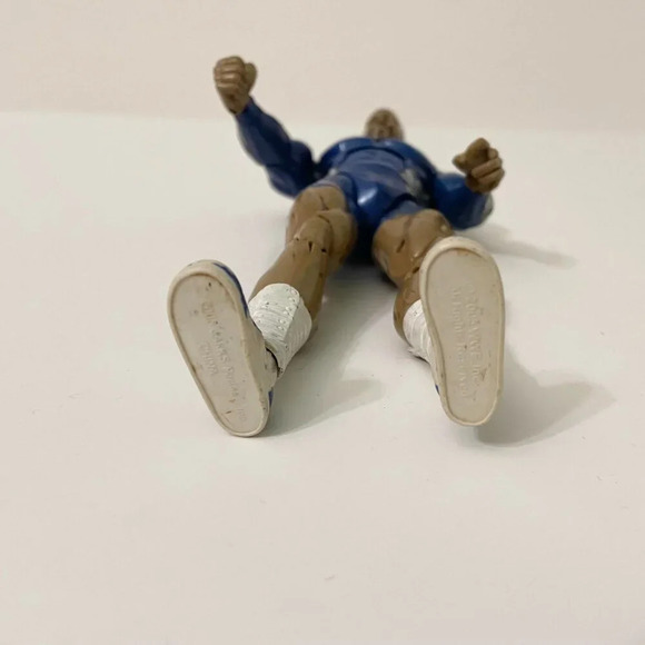 2005 MVP Montavious Porter Deluxe Aggression Action Figure WWE Loose - Picture 13 of 16